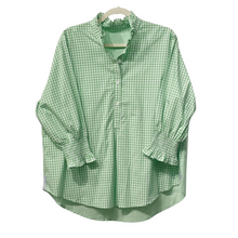 Load image into Gallery viewer, Caryn Lawn Kimberly Top Opposite Gingham Green