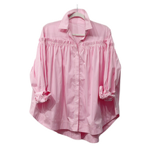 Load image into Gallery viewer, Caryn Lawn Miriam Top Pink Stripe