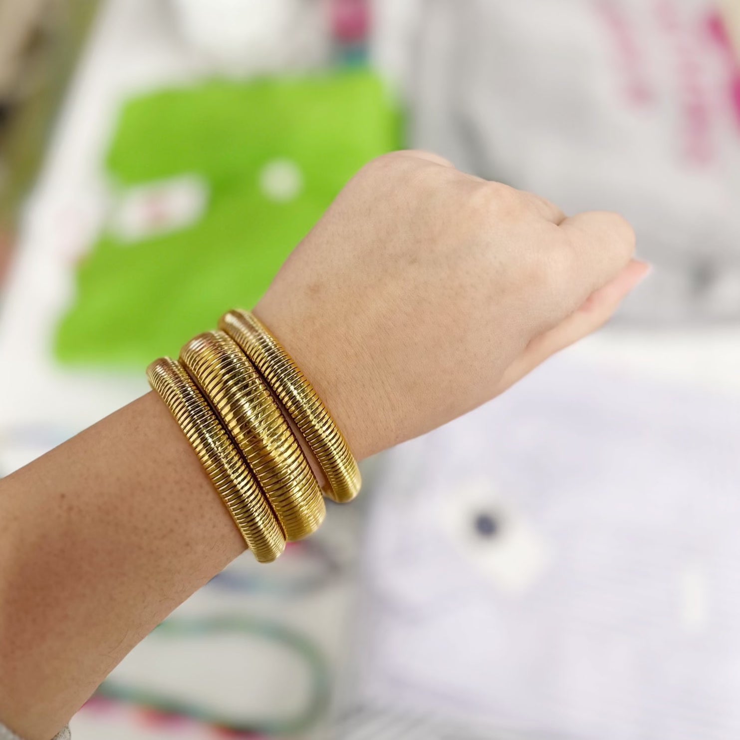 Caryn Lawn Single Gold Bacelet Large