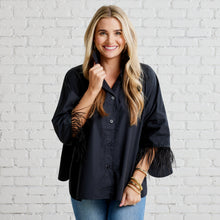 Load image into Gallery viewer, Caryn Lawn Abby Swing Top Feather Black