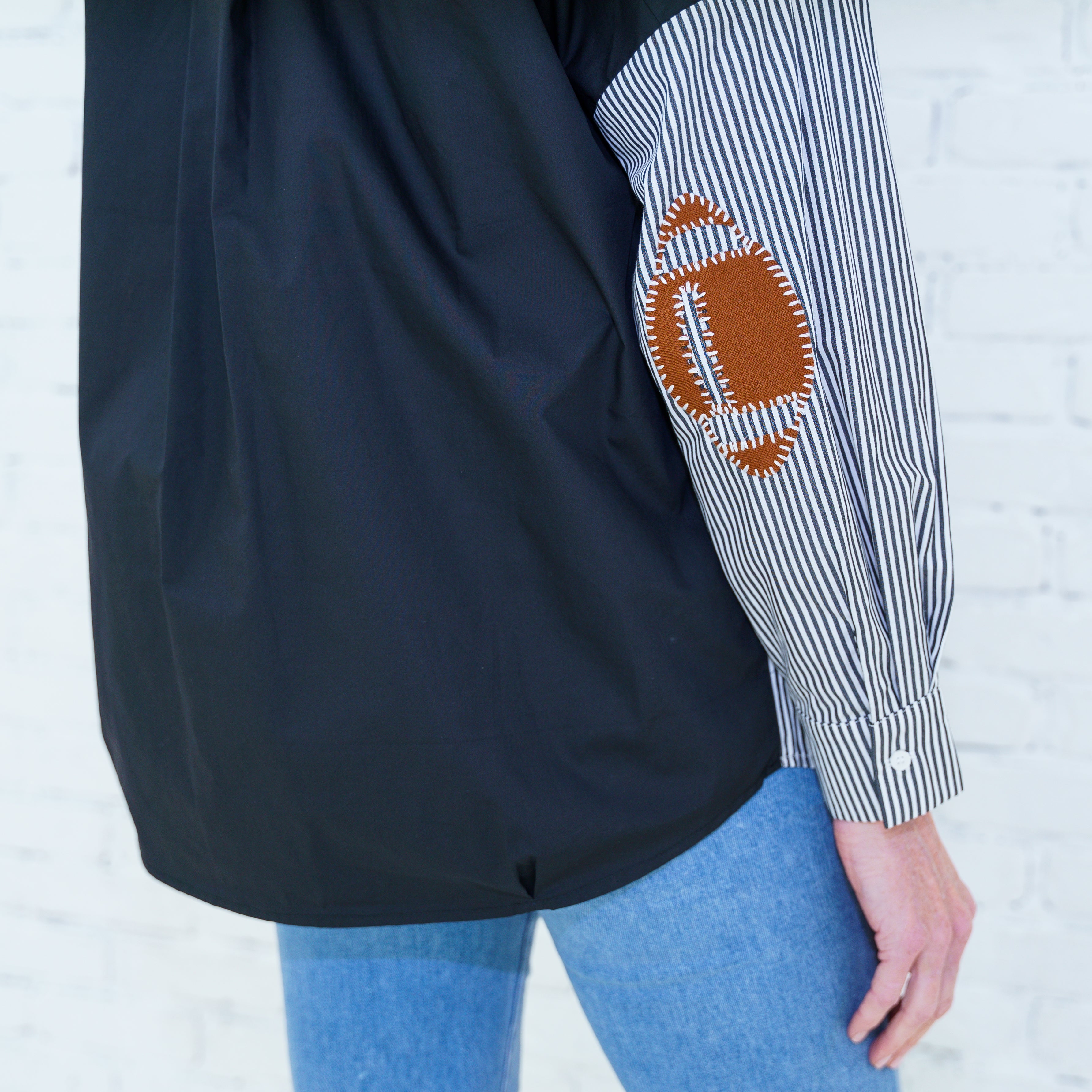 Preppy Football Shirt Black/Gold