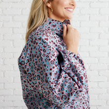 Load image into Gallery viewer, Caryn Lawn Betsy Collar Floral Jacquard Dress Powder and Burgundy