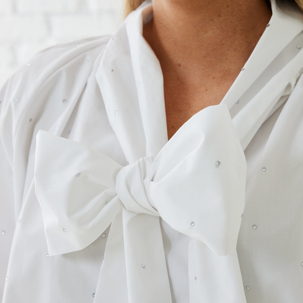 Caryn Lawn RYAN BOW SPARKLE TOP WHITE
