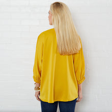 Load image into Gallery viewer, Caryn Lawn Betsy 3/4 Sleeve Mustard