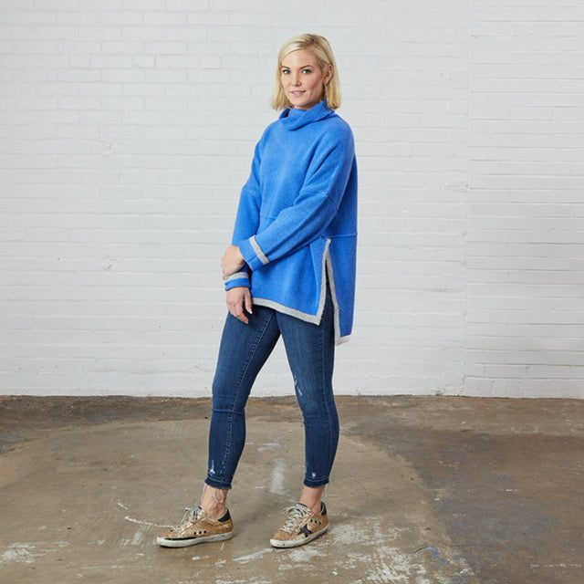 Caryn Lawn Twyla Turtleneck Royal