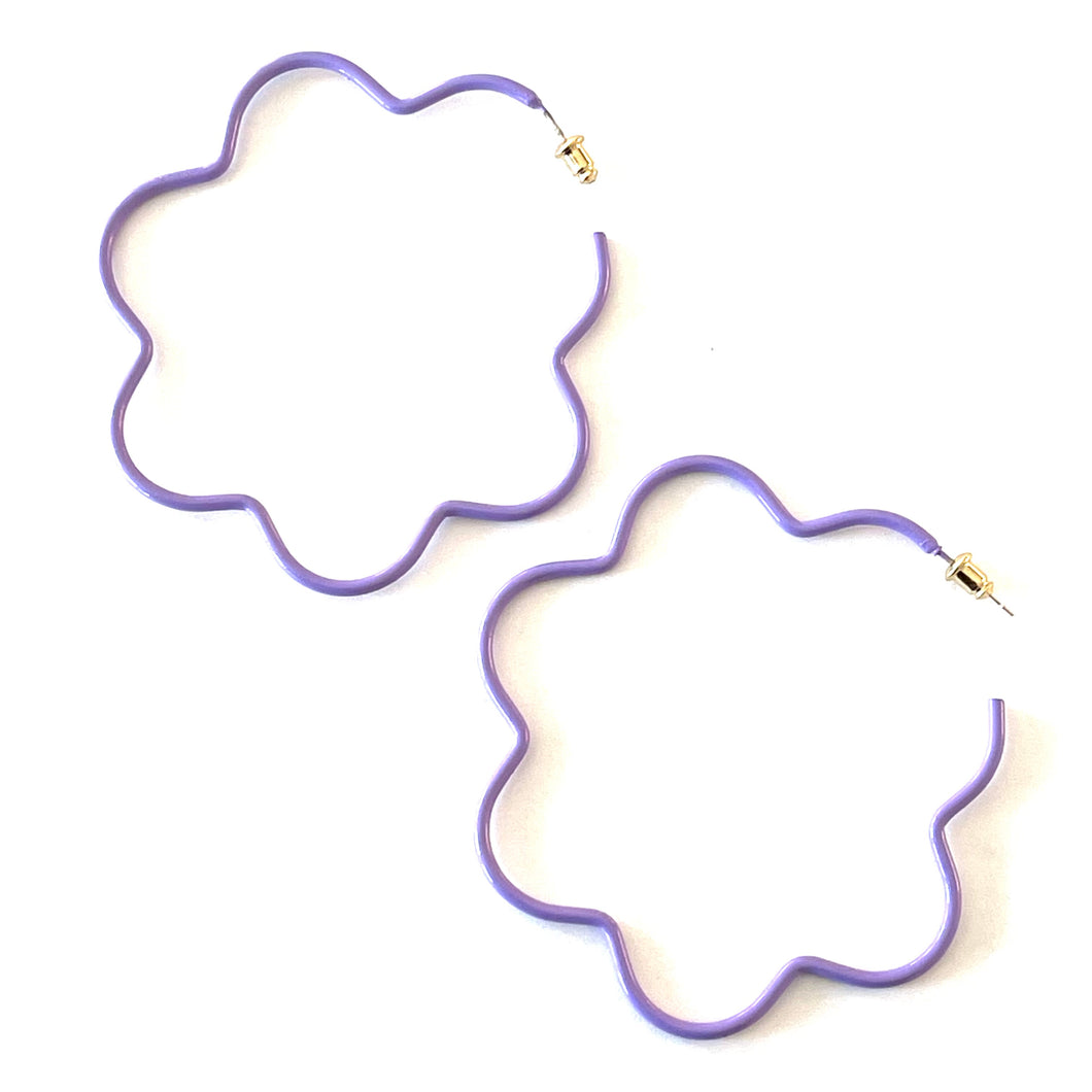 Daisy Hoop Earring Lavender