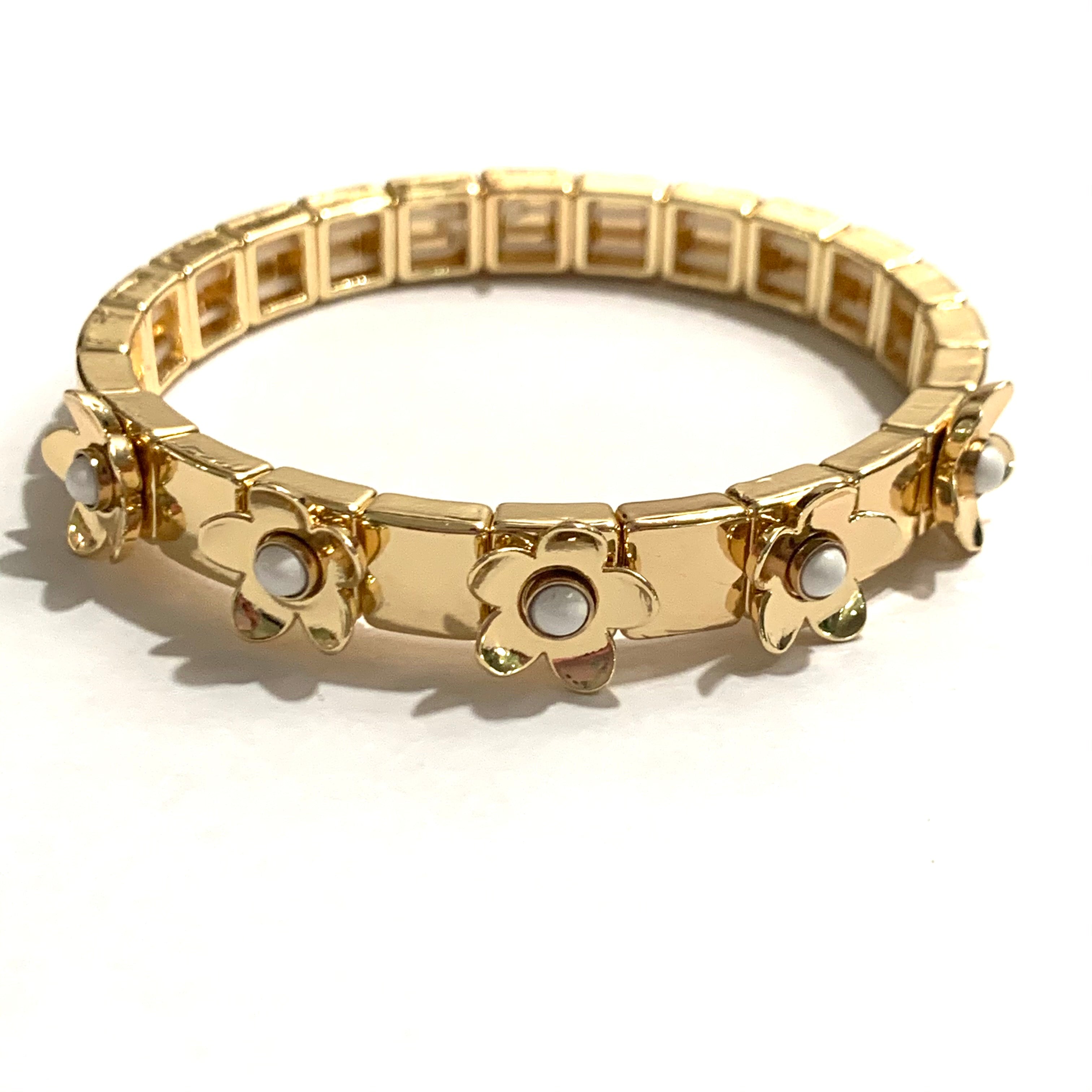 Caryn Lawn Flower Tile Bracelet- Gold/White