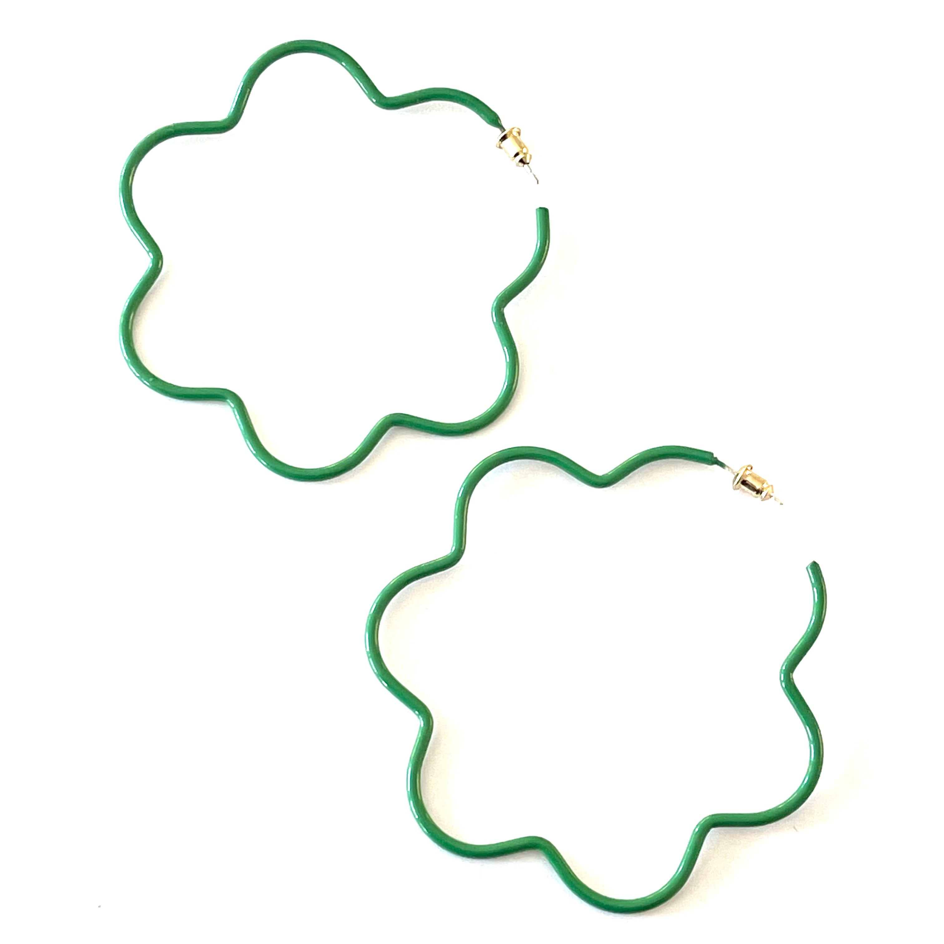 Caryn Lawn Daisy Hoop Earring Kelly